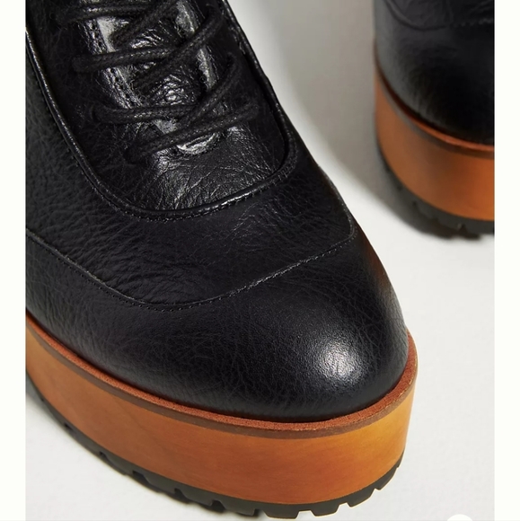 Kelsi Dagger Brooklyn Wise Lace-up Clog Boots - black - Picture 3 of 12